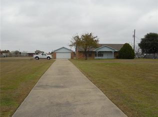 7744 Nine Mile Bridge Rd, Fort Worth, TX 76135