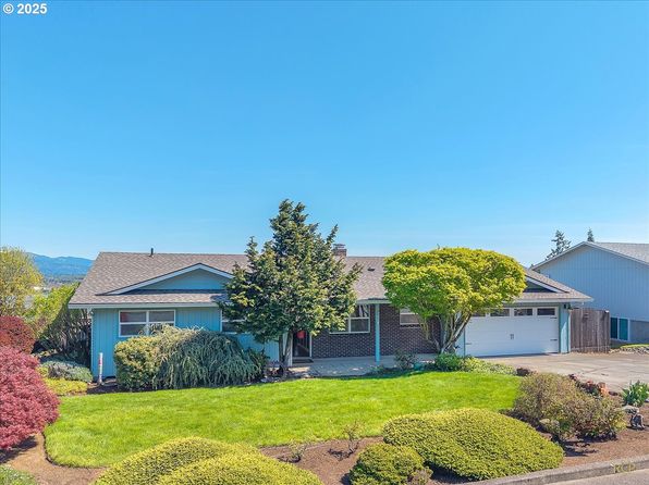 1870 7th St, Columbia City, OR 97018