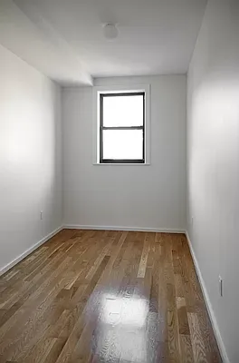 Rented by Artifact.co | media 12