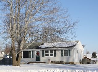 406 Brush Ave, Urbana, IA 52345