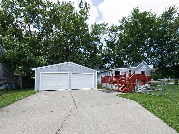 4th image of 5000 Hickman Rd