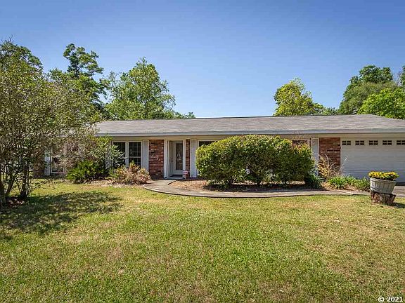 3rd image of 6034 NW 33rd Ter