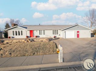 2110 Ridgeview Dr, Billings, MT 59105