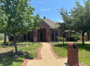 8401 Shadow Oaks, College Station, TX 77845