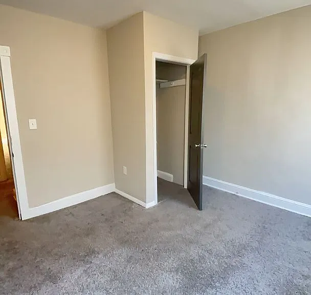 520 N Decker Ave — Photo 5