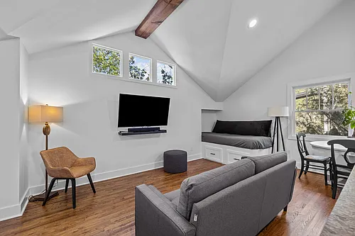 724 Walnut Ave #1 Photo 1
