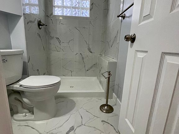 new marble tile bathroom