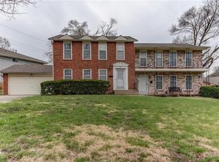 7801 Kessler Ln, Overland Park, KS 66204