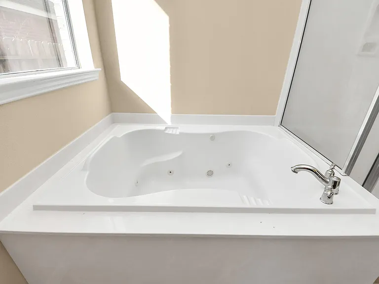 7030 Cornflower Ln — Photo 32