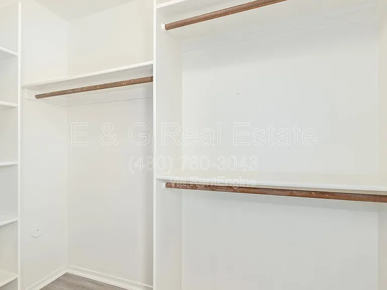 8714 W Amelia Ave — Photo 15
