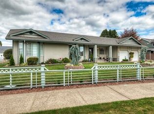 15216 62nd Street Ct E, Sumner, WA 98390