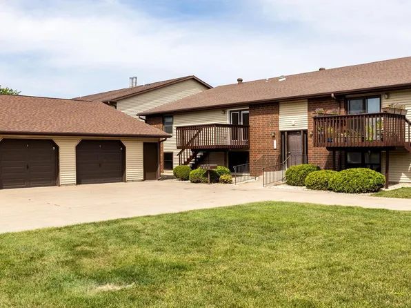 730 10th AVENUE NORTH North #A2, Onalaska, WI 54650