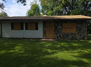 1 Westwood Dr, Cahokia, IL 62206