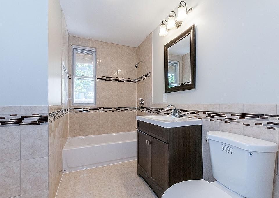 Newly renovated clean bathroom