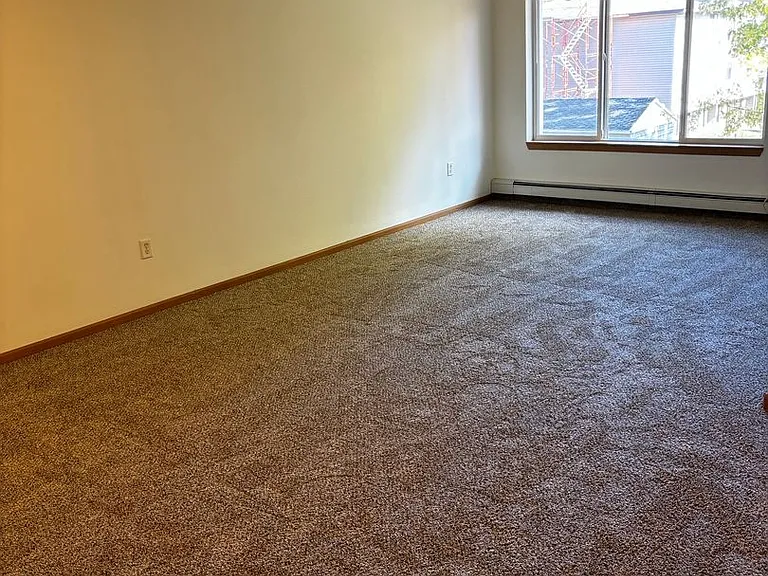 1700 University Dr SE — Photo 9