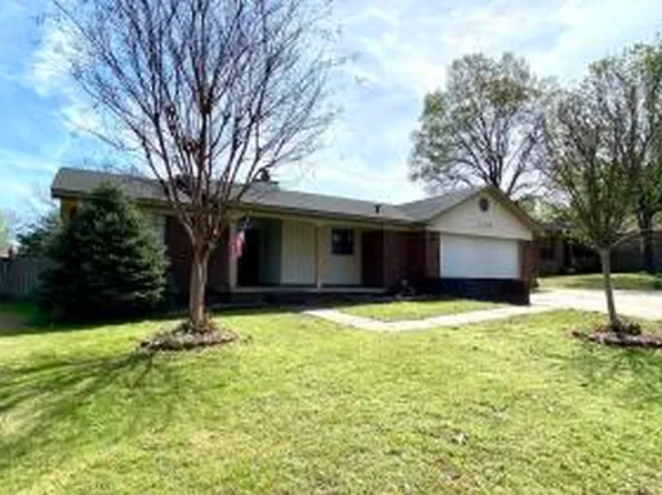 1109 S Laredo Ave, Russellville, AR 72801