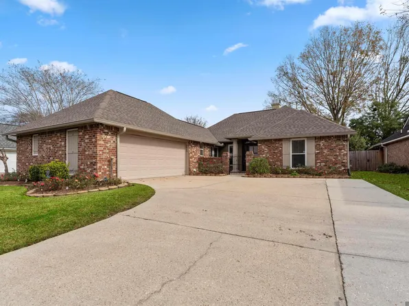 4013 Meadow Ridge Dr, Baton Rouge, LA 70817