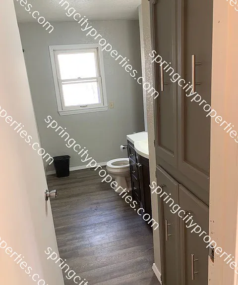 505 W Carman Rd — Photo 8