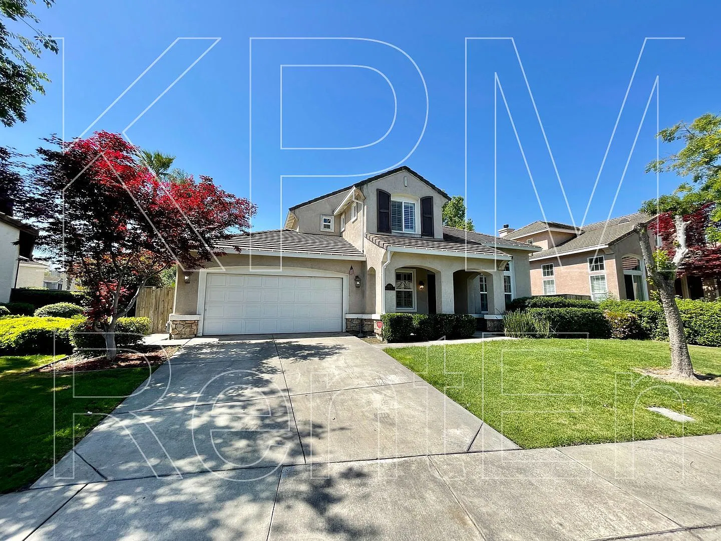 4 bed, 3.0 bath, 2457 sqft, $3,250 — Photo 2