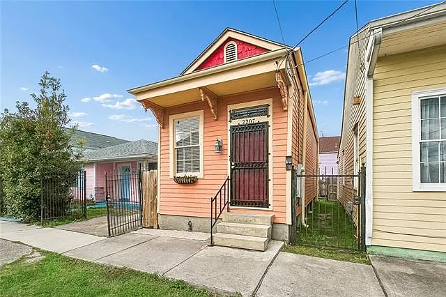 2207 Saint Ann St — Photo 11