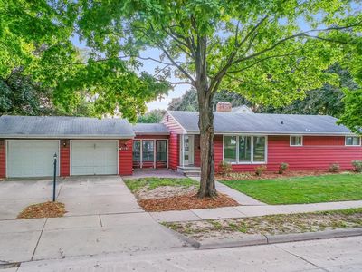 1147 DESNOYERS STREET, Green Bay, WI, 54303