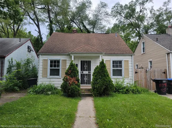 11806 W Outer Dr, Detroit, MI 48223