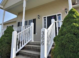 366 Walkers Bnd, Gray, TN 37615