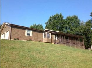 135 Garretts Chapel Rd, Chickamauga, GA 30707
