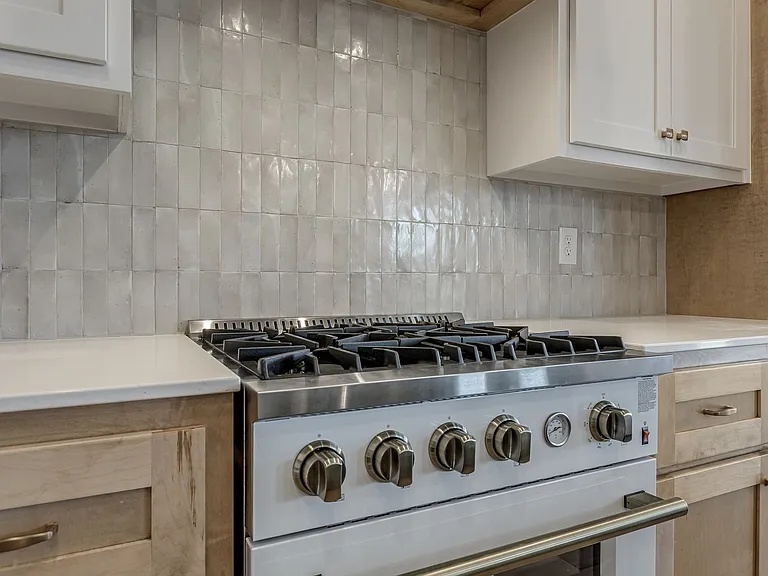 1103 Wisteria Way — Photo 43