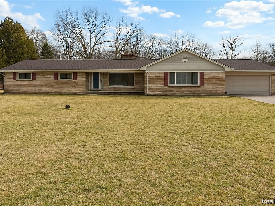 1st image of 23369 Glencreek Dr