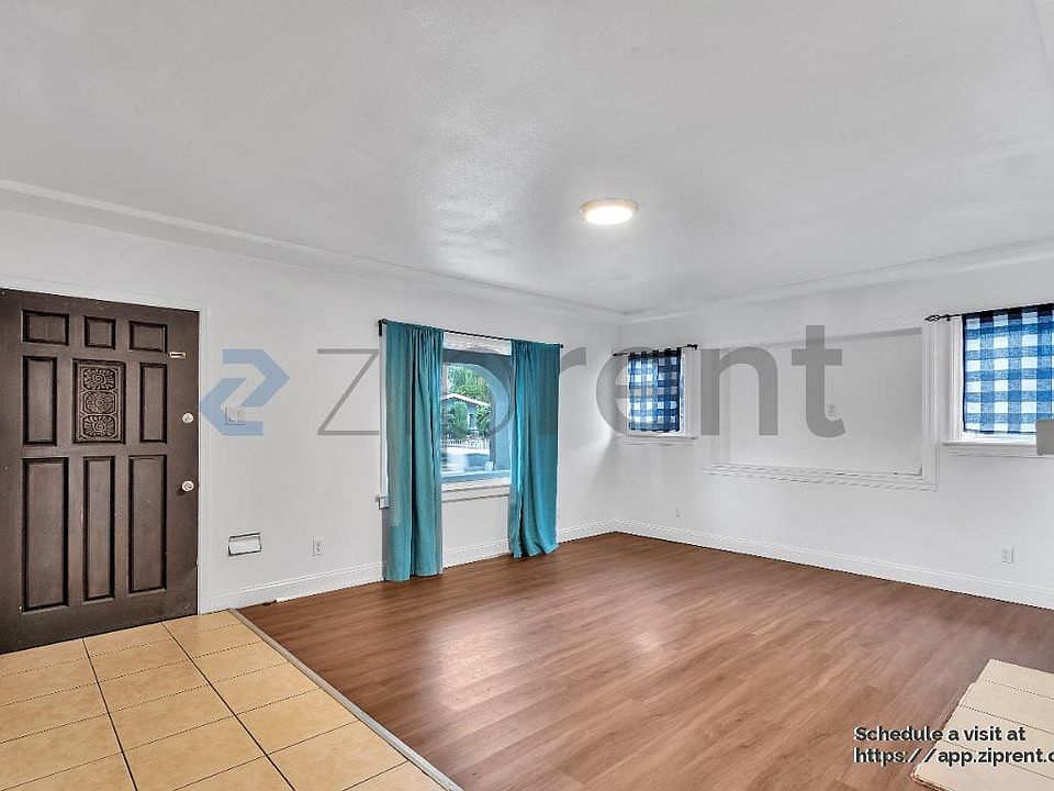 1st image of 1008 92nd Ave
