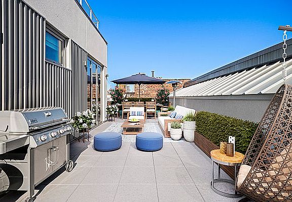 4th image of 11 Greene St #6C
