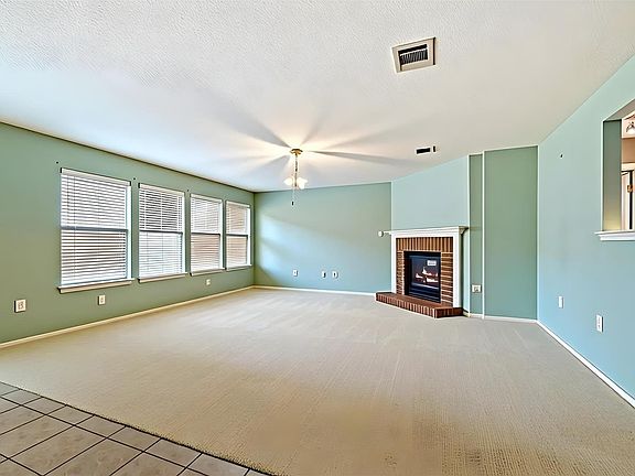 2nd image of 4008 Springwillow Ln