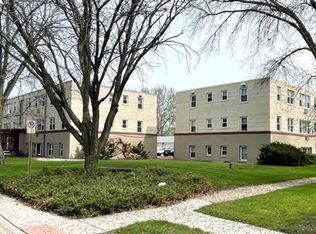 150 8th St SW #3, Huron, SD 57350