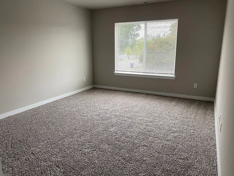 11249 30th St NE — Photo 13