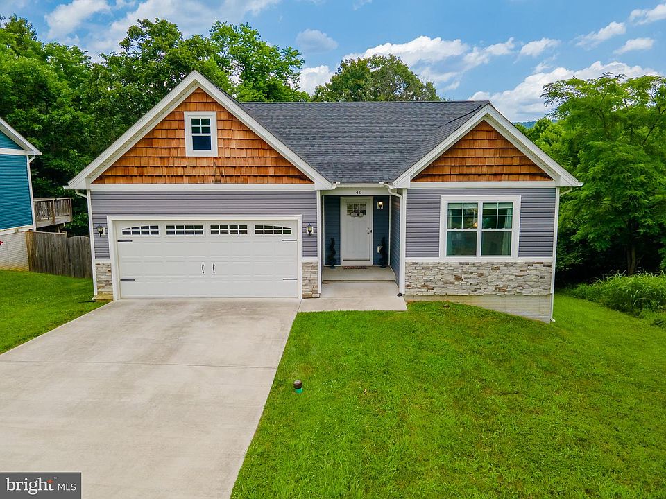 1st image of 46 Village Cir