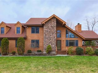 12 McAlpin Ave, Mahopac, NY 10541