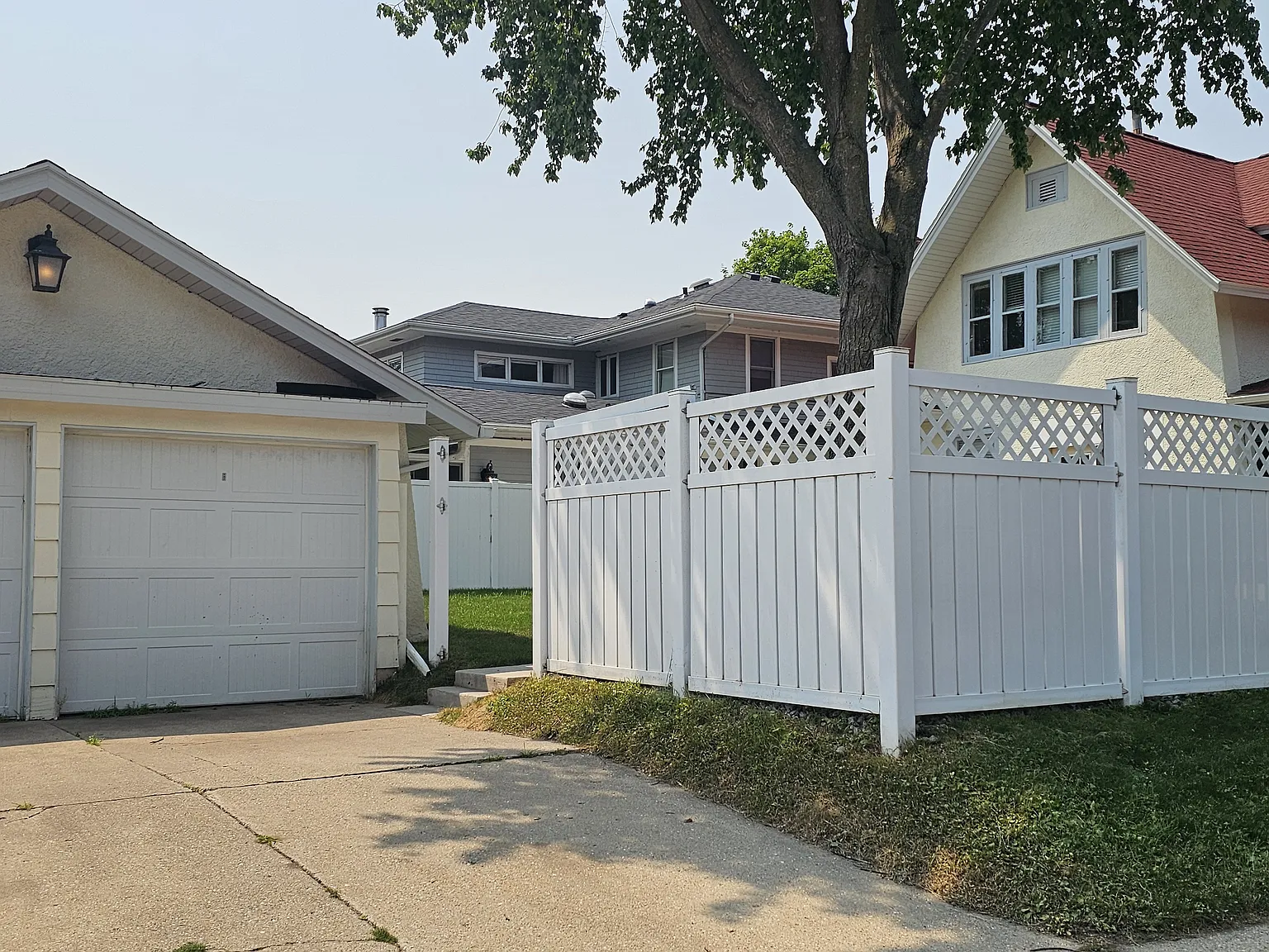 2 bed, 2600 sqft, $2,300 — Photo 2