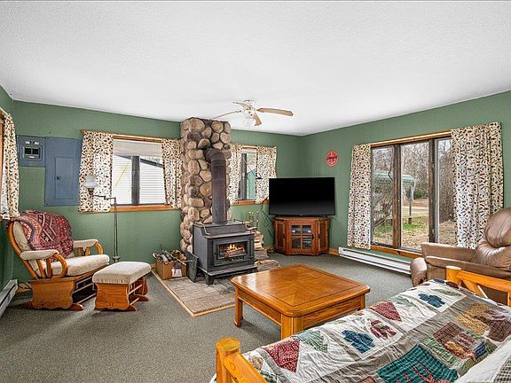 5th image of 8225 Stone Lake Rd