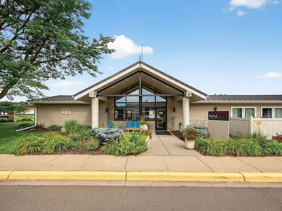 Lexington Hills Apartments