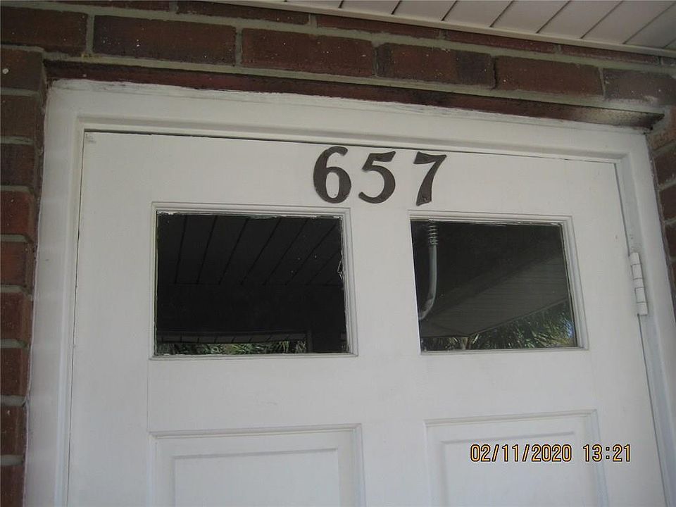 1st image of 657 18th St