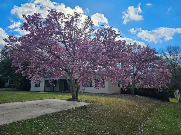 806 Willow St, Troy, AL 36081