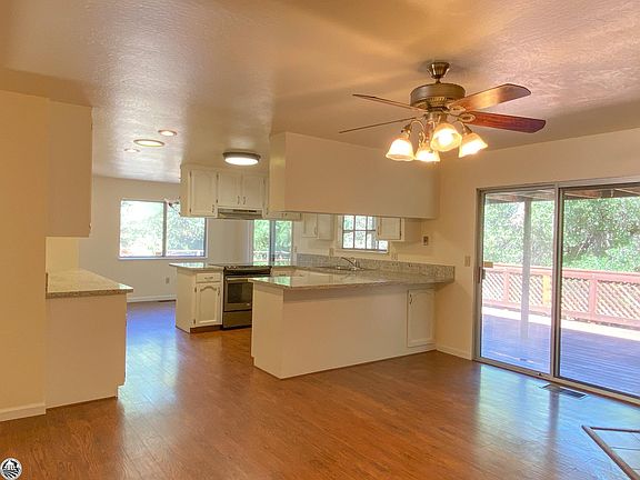 5th image of 21821 Paseo De Los Portales Rd