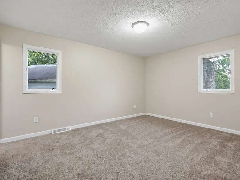 5460 Echodell Ave NW — Photo 13