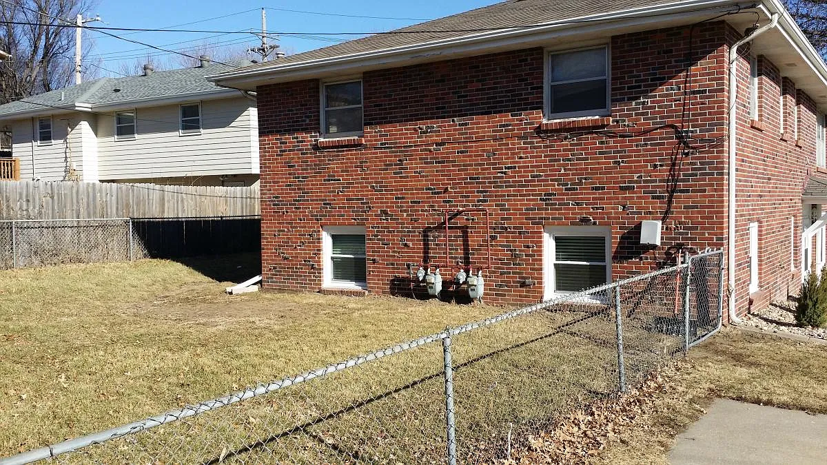 Building Photo - 4810 Orchard Ave