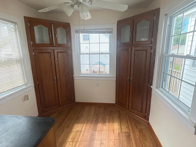 3221 Cleveland Blvd — Photo 24