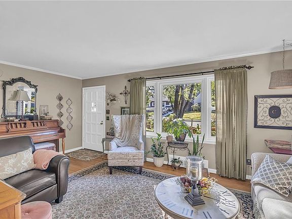 5th image of 5507 Sherwood Dr