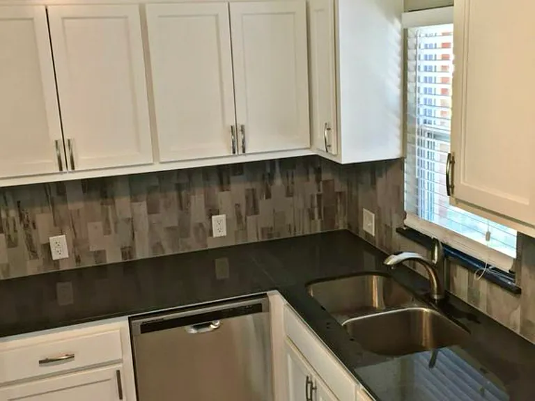 1223 Westlawn Dr — Photo 10