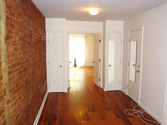 Rented by Carroll Gardens Realty | media 20