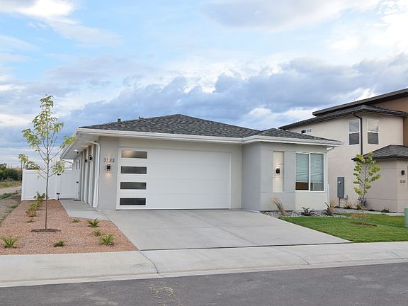 2nd image of 3133 Platte River Dr